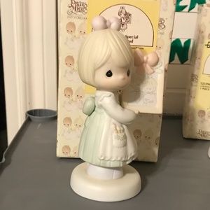 Precious Moments figurine